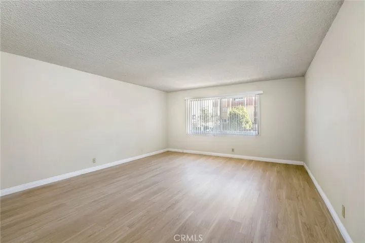 945 Main Street, El Segundo, California 90245