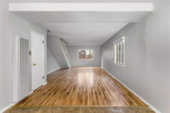 945 Main Street, El Segundo, California 90245