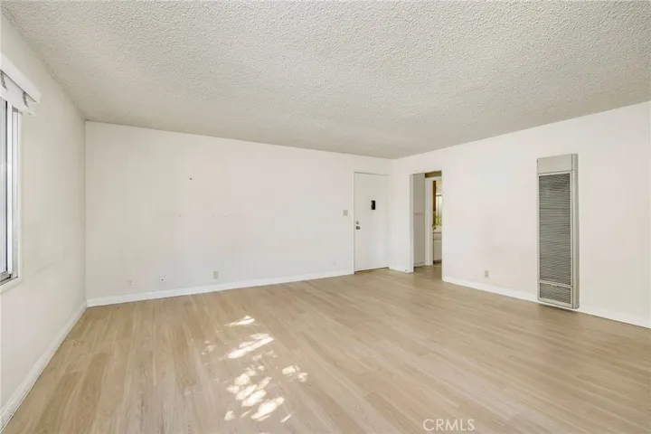 945 Main Street, El Segundo, California 90245