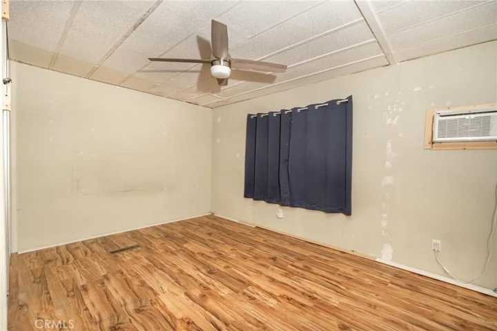 1097 N State Street 77, Hemet, California 92543