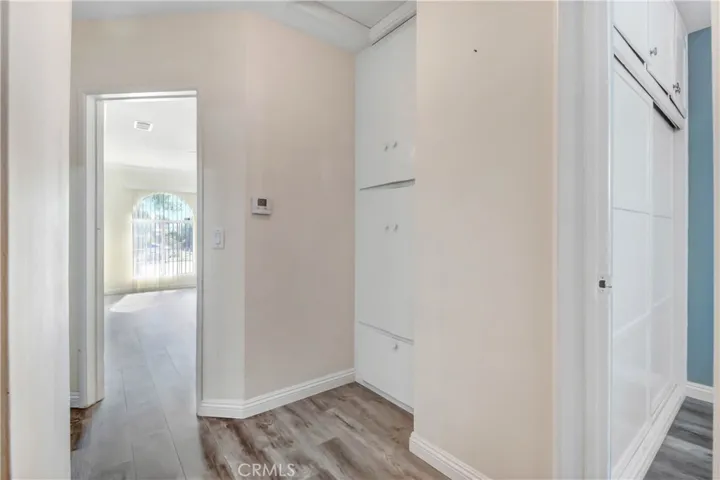 43 W Plymouth Street, Long Beach, California 90805