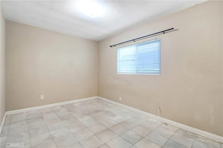 43 W Plymouth Street, Long Beach, California 90805