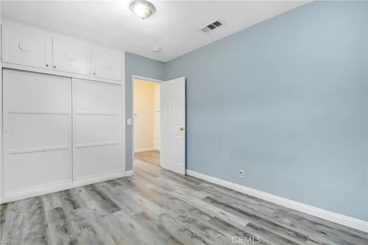 43 W Plymouth Street, Long Beach, California 90805