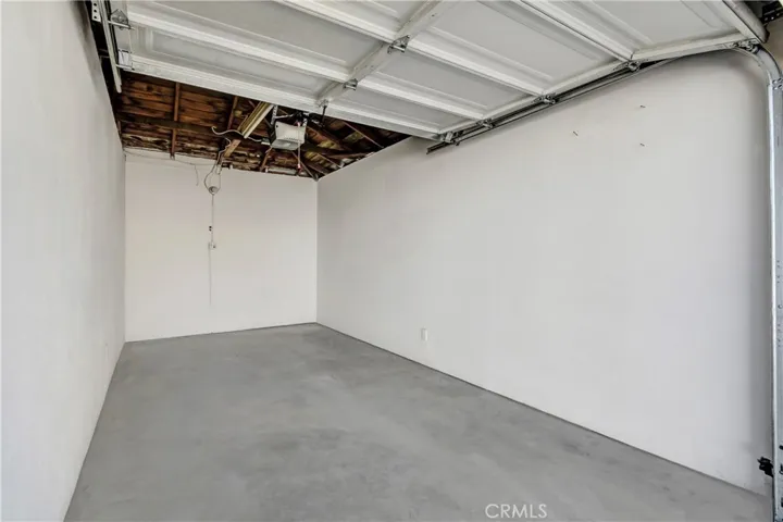 43 W Plymouth Street, Long Beach, California 90805