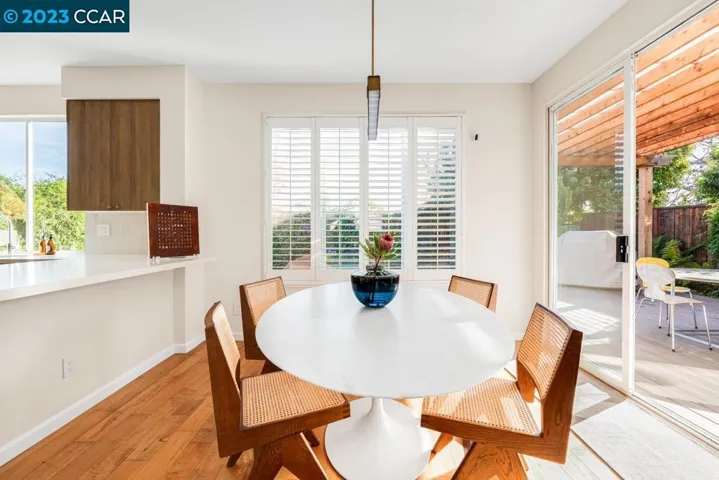 86 Crystal Cove Ct, Richmond, California 94804