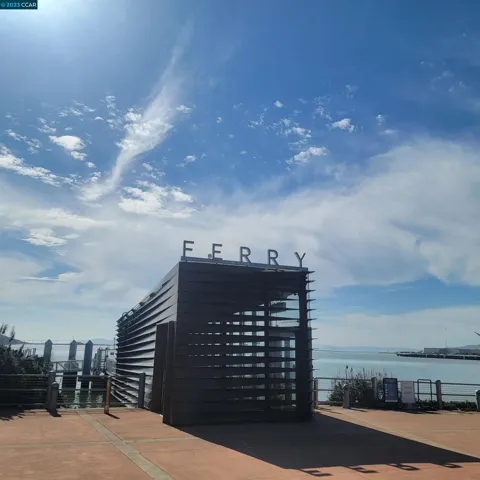 86 Crystal Cove Ct, Richmond, California 94804