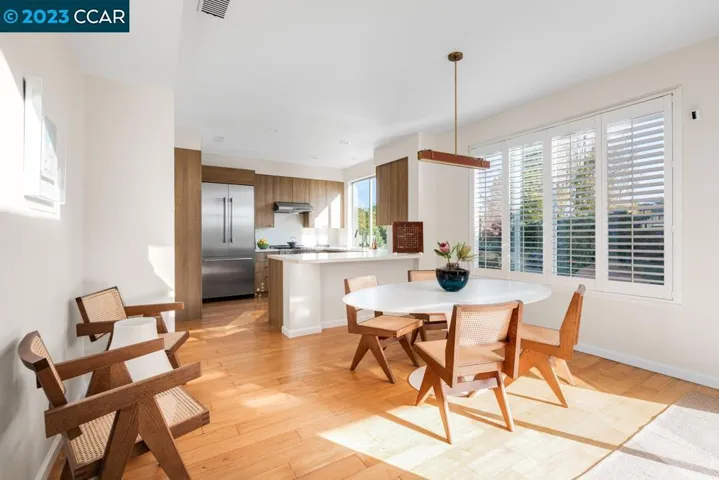 86 Crystal Cove Ct, Richmond, California 94804