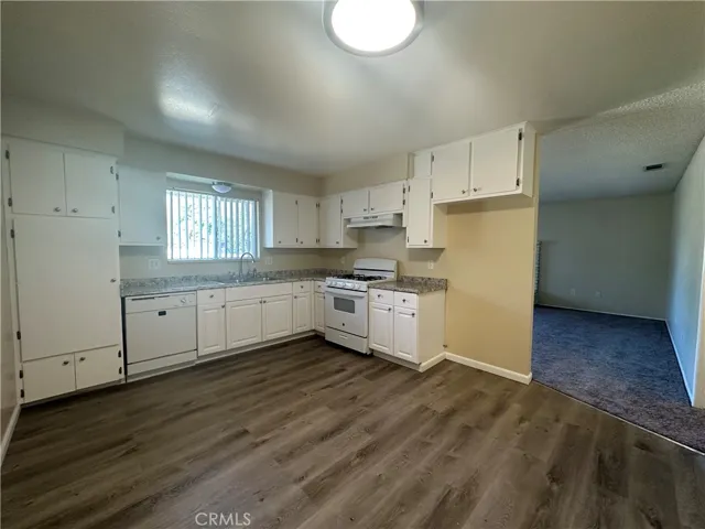 31943 Avenue E, Yucaipa, California 92399