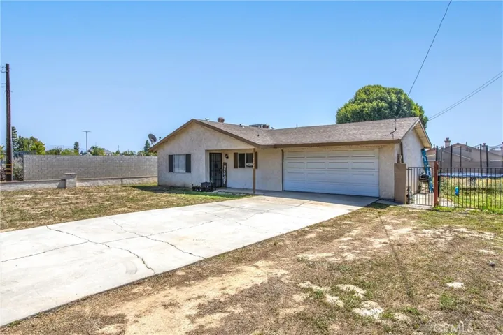 31943 Avenue E, Yucaipa, California 92399