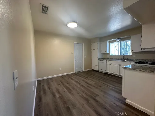 31943 Avenue E, Yucaipa, California 92399