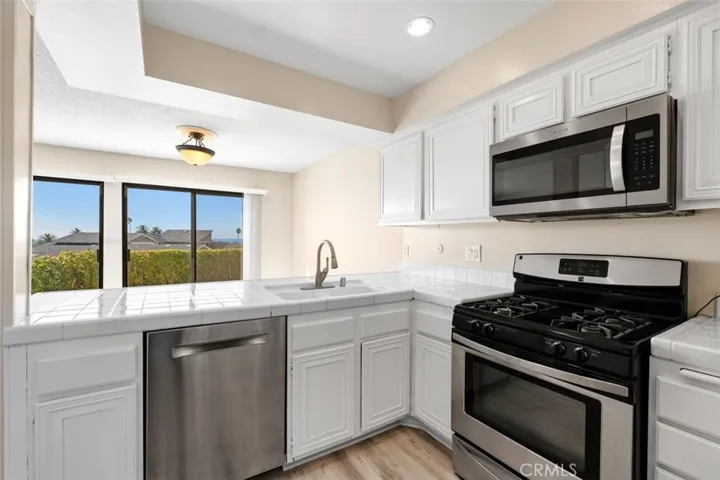 306 Avenida Adobe, San Clemente, California 92672