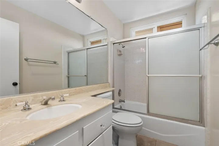 306 Avenida Adobe, San Clemente, California 92672