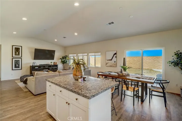 30430 Concord Coach Ct, Winchester, California 92596
