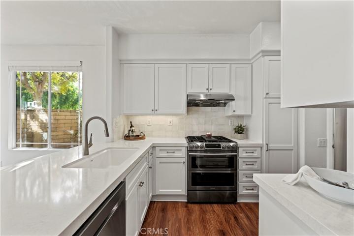 27102 Teton Trail Unit 82, Valencia, California 91354