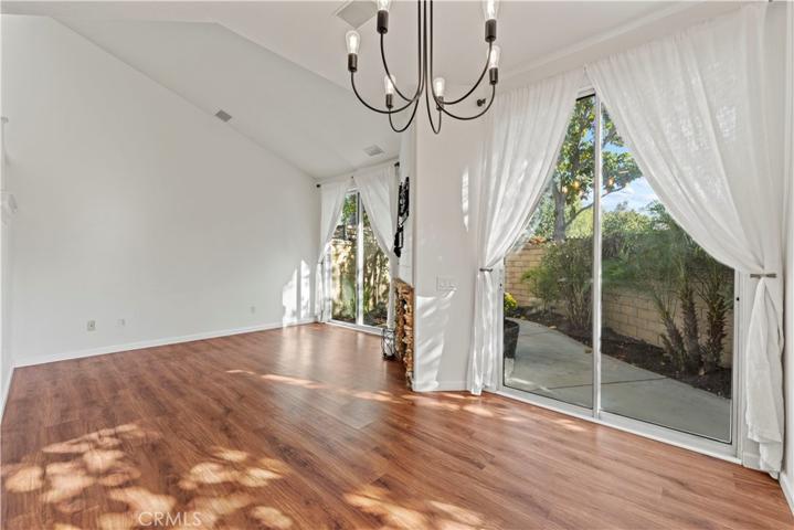 27102 Teton Trail Unit 82, Valencia, California 91354