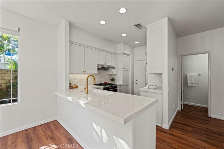 27102 Teton Trail Unit 82, Valencia, California 91354