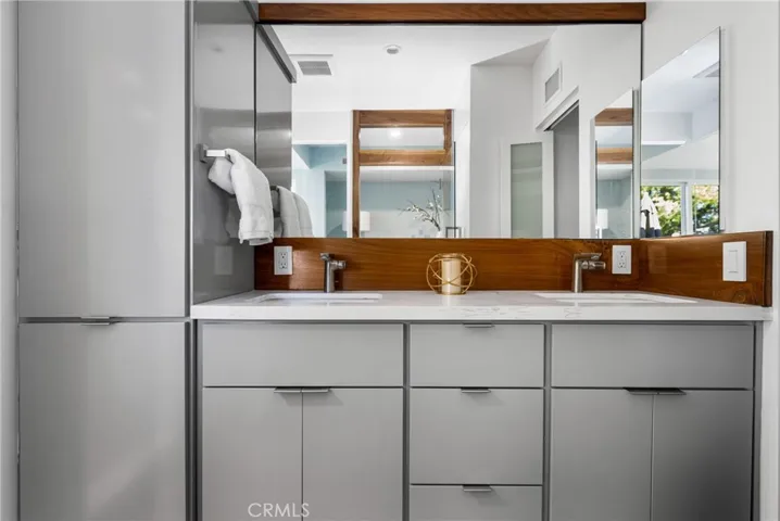 6530 E Paseo Alcazaa, Anaheim Hills, California 92807
