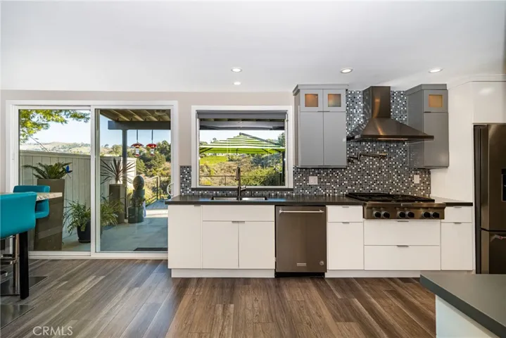 6530 E Paseo Alcazaa, Anaheim Hills, California 92807