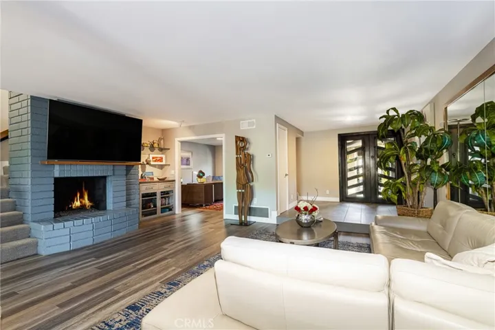 6530 E Paseo Alcazaa, Anaheim Hills, California 92807