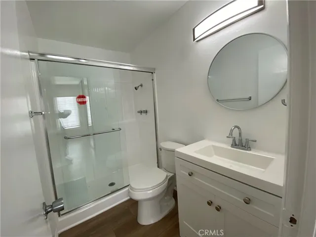 18350 Hatteras Street Unit 132, Tarzana, California 91356