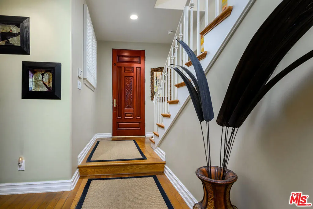 855 15th Street Unit D, Santa Monica, California 90403 home-pic-10