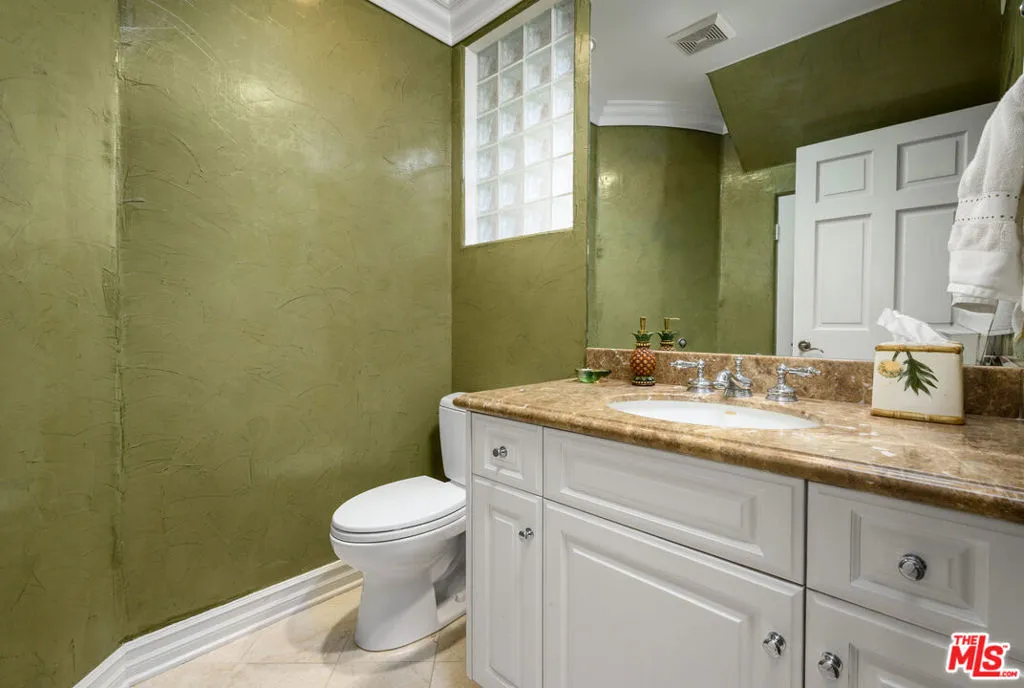 855 15th Street Unit D, Santa Monica, California 90403 home-pic-25