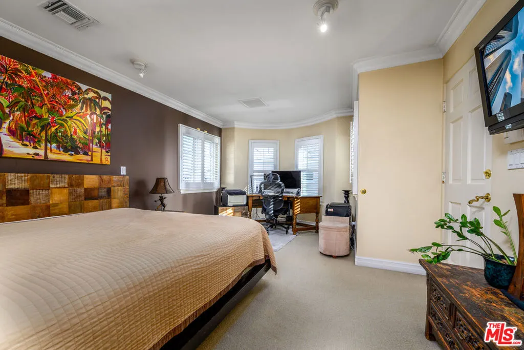 855 15th Street Unit D, Santa Monica, California 90403 home-pic-31