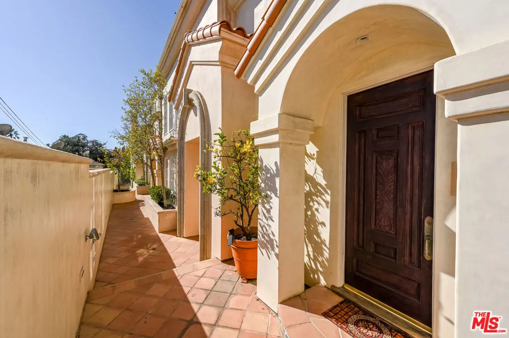 855 15th Street Unit D, Santa Monica, California 90403 home-pic-8