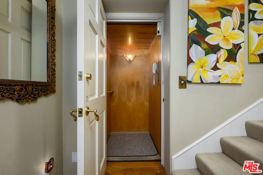 855 15th Street Unit D, Santa Monica, California 90403 home-pic-26