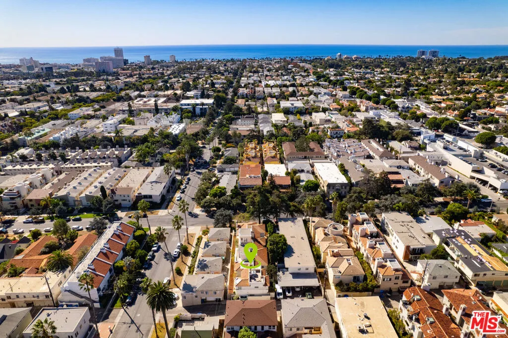 855 15th Street Unit D, Santa Monica, California 90403 home-pic-1