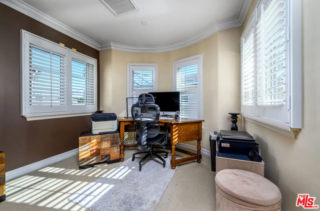 855 15th Street Unit D, Santa Monica, California 90403 home-pic-30