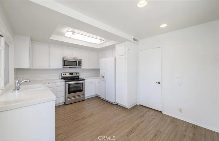 22551 Overlake Drive, Lake Forest, California 92630