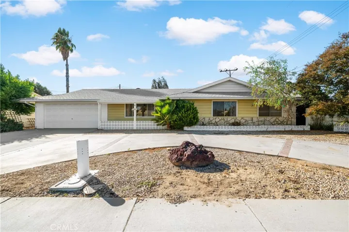 4 bedrooms 2.5 baths. 2190 Sq. Ft.  Brand New Roof!