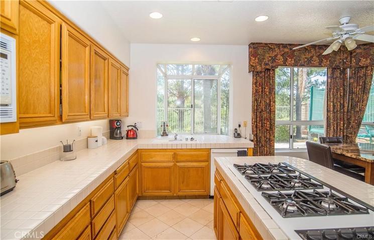 823 S Parkglen Place, Anaheim Hills, California 92808