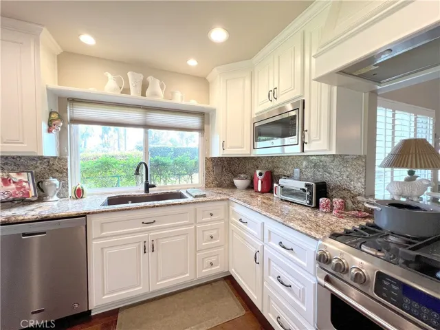 1249 Moro Circle, Placentia, California 92870