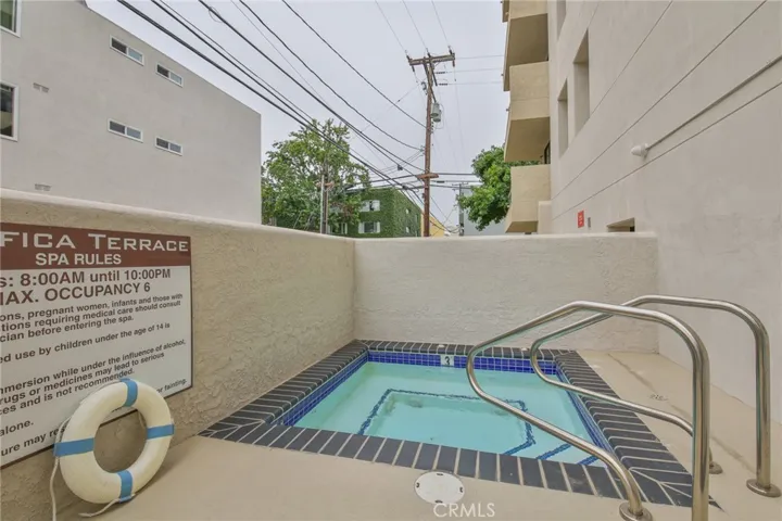 124 Idaho Avenue Unit 401, Santa Monica, California 90403