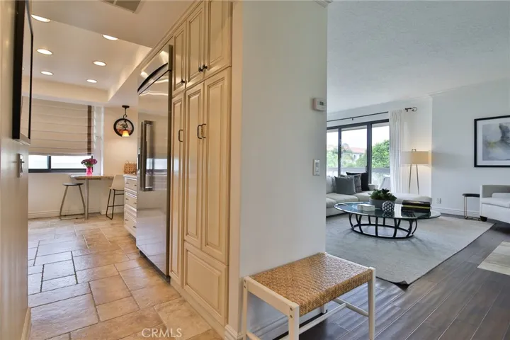 124 Idaho Avenue Unit 401, Santa Monica, California 90403