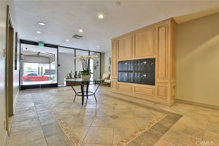 124 Idaho Avenue Unit 401, Santa Monica, California 90403
