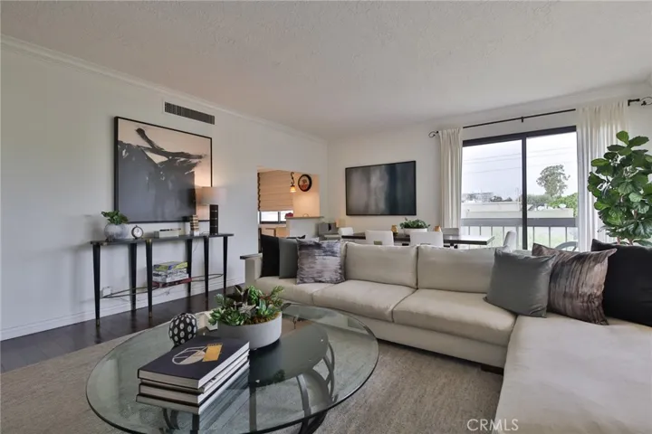 124 Idaho Avenue Unit 401, Santa Monica, California 90403