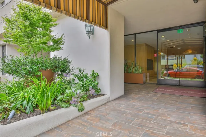 124 Idaho Avenue Unit 401, Santa Monica, California 90403