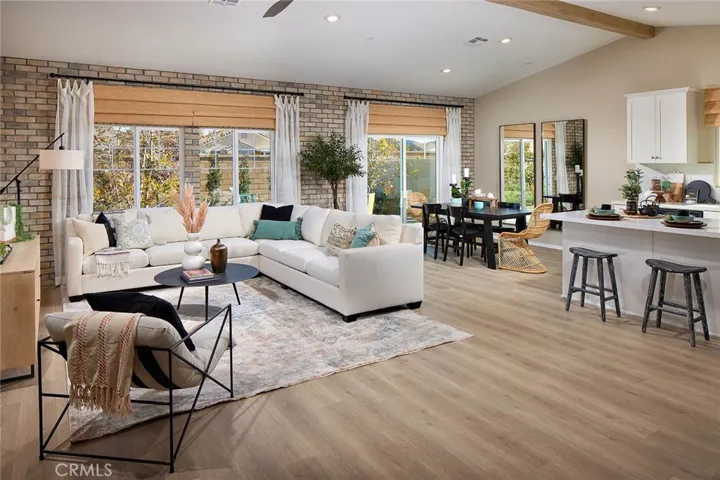 28381 Cats Claw Road, Winchester, California 92596