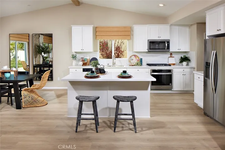 28381 Cats Claw Road, Winchester, California 92596