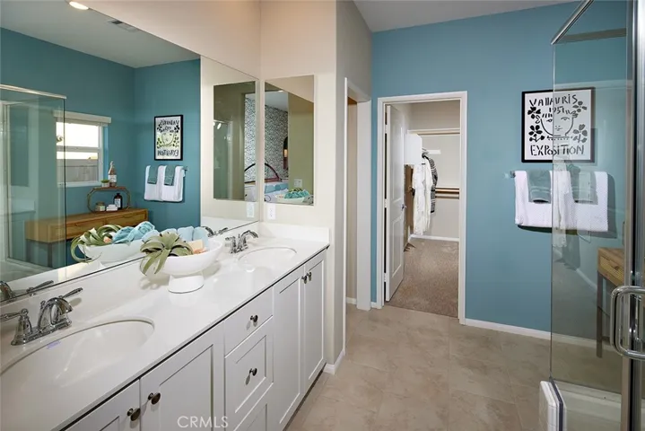 28381 Cats Claw Road, Winchester, California 92596