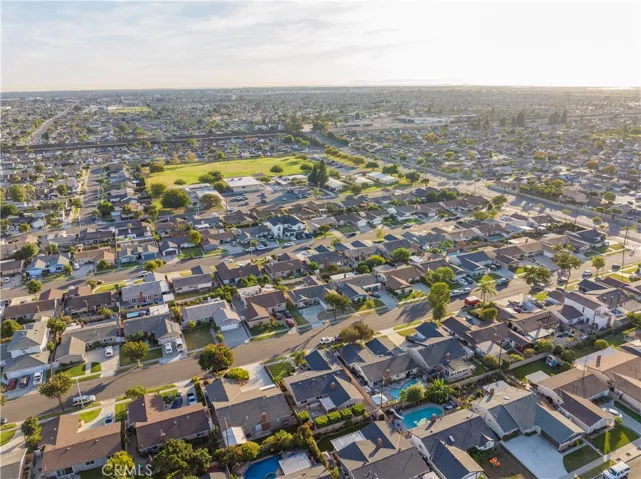 6611 Trinette Avenue, Garden Grove, California 92845