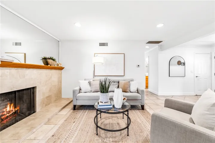 6611 Trinette Avenue, Garden Grove, California 92845