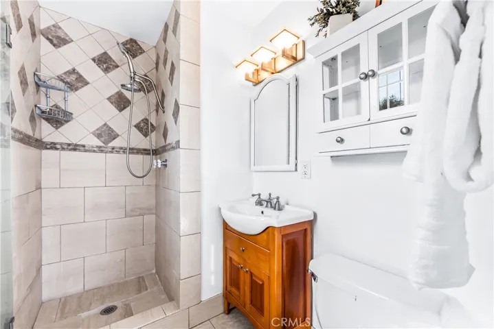 6611 Trinette Avenue, Garden Grove, California 92845