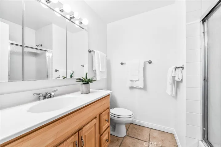 6611 Trinette Avenue, Garden Grove, California 92845