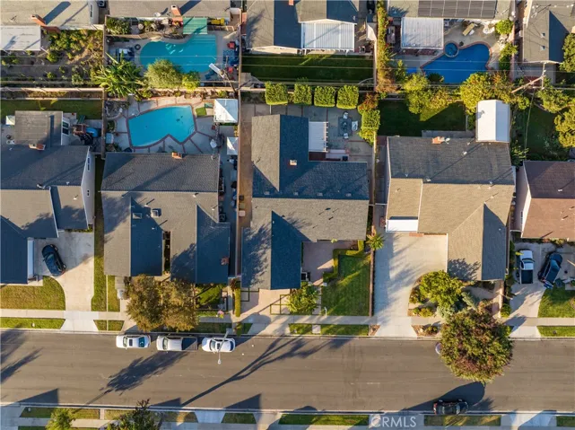 6611 Trinette Avenue, Garden Grove, California 92845