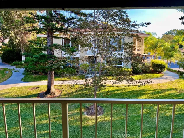 GREAT Location !!