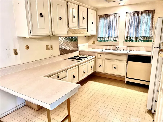 781 Via Los Altos Q, Laguna Woods, California 92637